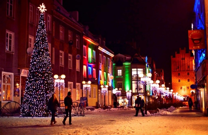{Bożonarodzeniowy festyn w Olsztynie odbędzie się w ostatni weekend przed świętami.}